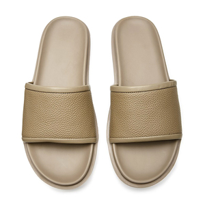 Sandales d'été pour hommes de style coréen en cuir véritable beige antidérapantes, simples et tendance pour l'extérieur, décontractées, plage, claquettes en cuir personnalisées - Product Image 4