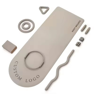 Pesas de Tobillo Ajustables de Silicona para Mujer, Marca New Jersey, para Yoga, Pilates, Entrenamiento de Piernas y Brazos, Personalizables, Opciones de 0.5 Libras a 2 Libras - Product Image 3