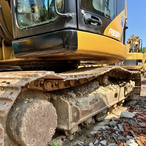 Excavatrice Cat 313C d'occasion de taille moyenne, très demandée, avec peu d'heures de fonctionnement, en stock et livraison directe - Product Image 4