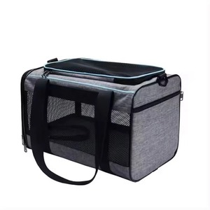 Free Sample Airline Approved Collapsible Soft Sided Removable Mat <b>Cat</b> Dog Travel Pet <b>Carriers</b> for Pet Dog <b>Backpack</b> - Product Image 2