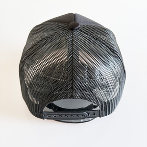 Gorra de Béisbol de Gamuza de Alta Calidad con Bordado Clásico de Moda, 5 Paneles, Visera Curva, Logotipo Personalizado - Product Image 4