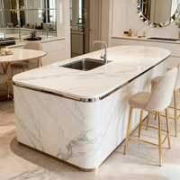 Pierre artificielle OEM, quartz blanc Calacatta, grande dalle, comptoirs de cuisine modernes pour hôtel, avec design de modèle 3D