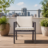 Table et chaises de salle à manger d'extérieur au design simple de style contemporain Mobilier de jardin d'extérieur simple
