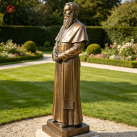 Statue de prêtre en bronze grandeur nature avec mains jointes, sculpture religieuse en laiton moulé pour la décoration de jardin et d'église