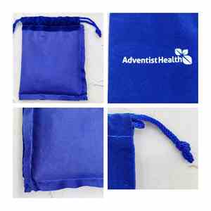 Pochette en velours anti-ternissement avec cordon de serrage et logo personnalisé pour le rangement des colliers et l'emballage de bijoux - Product Image 4