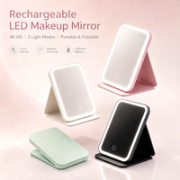 Miroir Cosmétique Portable Rechargeable avec 3 Capteurs Tactiles, Lumière Réglable, Cadre en Verre, Pliable, Finition Argentée, Plusieurs Styles
