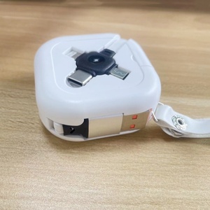 OEM Logo Xách Tay Loại C Cáp USB 3-Trong-1 5A Nhanh Chóng Sạc Cáp Dữ Liệu Với Sáng Tạo Đa Có Thể Thu Vào Khung Giá Cho Máy Tính - Product Image 3