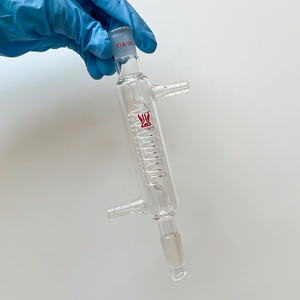 Condensador de Vidrio Borosilicato para Destilación Química, Suministros de Laboratorio Personalizables OEM, con Junta Esmerilada Estándar - Product Image 3