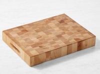Planche à découper rectangulaire à grain fin d'érable naturel biologique avec poignée rainure à jus
