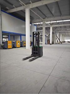 चीन गर्म बिक्री पोर्टेबल स्व-लोडिंग इलेक्ट्रिक स्टेकर मैनुअल हाइड्रोलिक गोदाम रिमोट मैनुअल हाइड्रोलिक गोदाम - Product Image 5