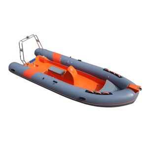 Gommone rigido sportivo con console centrale in PVC/Hypalon per passeggeri, ideale per la navigazione in acqua - Usato - Product Image 5