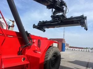 CVS Ferrari CVS45 45 Ton Container Reach Stacker, Complete Container Spreader, Ready Stock Used Port Machinery - Product Image 1