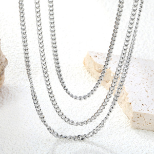 Collar de Moda con Cadena de Aleación de Zinc, Estilo Borla, Cadena Sencilla, Accesorio de Joyería para Uso Diario, Material con Apariencia de Acero Inoxidable de Moda - Product Image 3