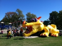 Nouveau Design gonflable amusant Dragon jaune Combo Playland rebond maison château gonflable cavalier Moonwalk