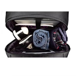 Mochila para Portátil de Negocios y Viajes, Marca BSCI, para Universidad y Escuela, para Hombres y Mujeres, Compatible con Portátiles de 15.6 Pulgadas - Product Image 4