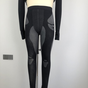 Ensemble de couches de base sans couture pour hommes <span class=keywords><strong>sous</strong></span>-vêtements thermiques évacuant l'humidité haut et pantalon chauds d'hiver pour le <span class=keywords><strong>ski</strong></span> - Product Image 3