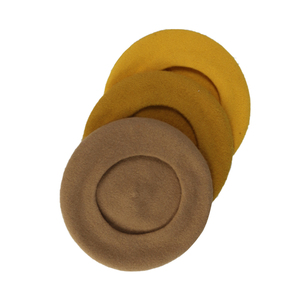 Berretto Invernale da <span class=keywords><strong>Donna</strong></span> alla Moda, Ultimo Stile in Lana Ricamata, Cappello Giallo per Feste e Outfit Casual - Product Image 3