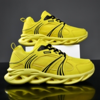 Nouvelles chaussures respirantes, chaussures en mesh, chaussures de course rebondissantes, chaussures décontractées à semelle souple, chaussures de sport respirantes et tendance
