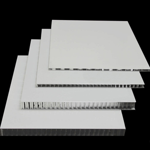 Prix <span class=keywords><strong>d</strong></span>'usine, feuille composite <span class=keywords><strong>en</strong></span> aluminium blanc 8 mm 18 mm 20 mm 25 mm 4x8, panneau <span class=keywords><strong>en</strong></span> <span class=keywords><strong>nid</strong></span> <span class=keywords><strong>d</strong></span>'<span class=keywords><strong>abeille</strong></span> ACP pour la construction de bateaux, porte, <span class=keywords><strong>sol</strong></span> - Product Image 1