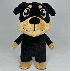 Poupées de <span class=keywords><strong>chien</strong></span> noires gonflables Costume de mascotte de dessin animé en mouvement Costumes de <span class=keywords><strong>chien</strong></span> de patte en peluche de 2m <span class=keywords><strong>pour</strong></span> des événements d'adultes marchant - Product Image 4