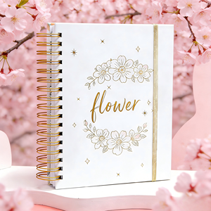 Carnet de planification de <span class=keywords><strong>mariage</strong></span> <span class=keywords><strong>personnalisé</strong></span> à couverture rigide, impression dorée, papier d'art, index <span class=keywords><strong>personnalisé</strong></span> pour mariées - Fabricant de carnets de beauté - Product Image 1