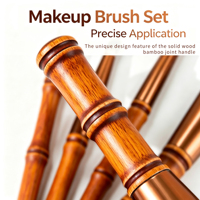 Neues 7-teiliges Make-up-Pinsel-Set mit Holzgriff, inklusive weichen Pinseln für Puder, Foundation, Rouge und Lidschatten