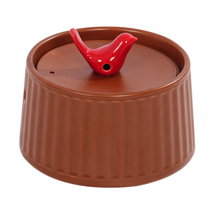 Bebedero de agua para gatos con diseño de pájaro rojo de cerámica, con agua corriente, bebedero automático para gatos que incentiva la hidratación. - Product Image 2