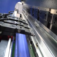 Presse plieuse hydraulique CNC de haute précision pour tôles, avec contrôleur Delem Cybelec Esa, pour usine OEM