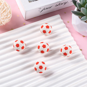 Borrador de Goma con Forma de Balón de Fútbol Pequeño, Regalo para Estudiantes, Mini Borrador al por Mayor - Product Image 2