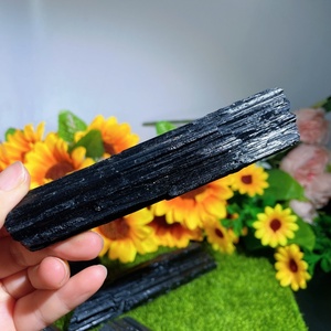 Vente en gros de pierres brutes de <span class=keywords><strong>tourmaline</strong></span> <span class=keywords><strong>noire</strong></span> naturelle, cristal de quartz, pierres précieuses pour la décoration - Product Image 2