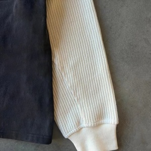 Maglietta personalizzata Vintage a maniche lunghe in cotone francese di spugna oversize da uomo Waffle con maniche a doppio strato - Product Image 3