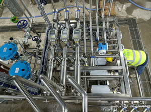 ציוד מערכת RO טיפול במים מתקני התפלה ניידים RO ציוד לטיפול במים למבשלה - Product Image 3