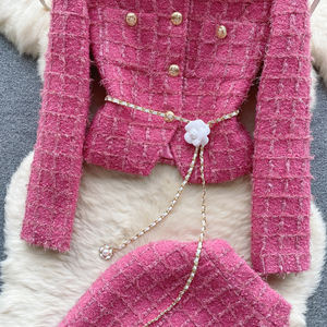 ชุดเซ็ตผู้หญิง เสื้อคาร์ดิแกนขนสัตว์คุณภาพสูง ดีไซน์ใหม่ ฤดูใบไม้ร่วง 2026 พร้อมกระโปรงผ่ากลางความยาวปานกลาง ขายส่งราคาโรงงาน - Product Image 6