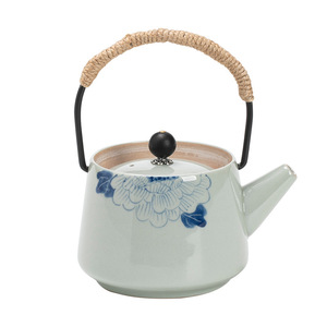 Tetera creativa con diseño de peonías pintadas bajo el esmalte, estilo retro, para uso doméstico, con filtro para preparar té. - Product Image 5