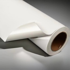 Rouleau de papier synthétique PP imprimable à l'encre éco-solvant, papier composite PP mat double face, matériau pour affiches extérieures - Product Image 1