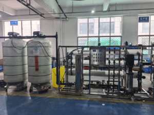 Système de traitement d'eau par osmose inverse industriel certifié CE 3t/h, machine à eau pure 3000lph pour l'eau potable BT-3000lph - Product Image 5