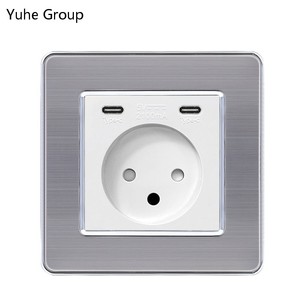 Enchufe de Pared Cuadrado Integrado con Panel Táctil de Acero Inoxidable Israelí, 1 Salida, 16A, IP20, con Interruptor - Product Image 2