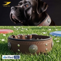 Maßgefertigtes Breites Weiches Gepolstertes Verstellbares Echtes Leder Hundehalsband Retro Metall-Nieten Robustes Komfortables Haustierhalsband