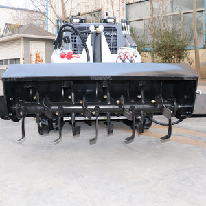 Minicargadora Soamte de Fabricación China en Oferta, Motor EPA de Alta Eficiencia, Motor Diésel Kubota, Bomba Huade, Caja de Cambios - Product Image 6