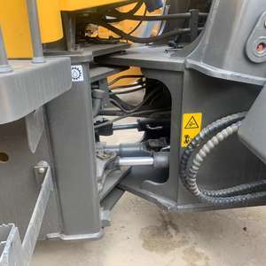 Chargeur rétrocaveuse SDLG LG936L d'occasion Shandong Lingong 936 3T 123hp Vente de machines de construction - Product Image 5