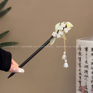 กิ๊บติดผมไม้สไตล์จีนโบราณลายดอกลิลลี่ออฟเดอะแวลลีย์สำหรับผู้หญิง - Product Image 6
