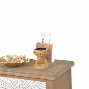 Venta al por Mayor de Portavelas Redondos de Madera y Hierro Estilo Nórdico Hechos a Mano con Impresión de 2 Colores para Decoración de Hogar, Hotel y Fiestas - Product Image 2
