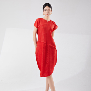 Nouvelle Robe Plissée Miyake pour Femme 2026, Longueur Genou, Coupe Cocon, Panneau Diagonal Asymétrique, Style Lanterne Architecturale - Product Image 2