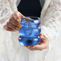 Gobelet en verre coloré en forme de calebasse Creative Wave, Tasse à boisson froide dégradé bleu tendance, Mug pour jus, eau pétillante et café