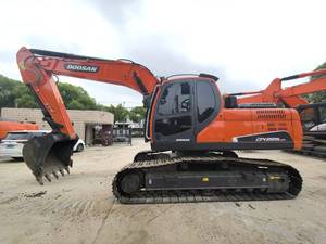 Excavadora de cadenas DOOSAN DX225LCA usada de 22 toneladas, excavadora Doosan de segunda mano con pocas horas de trabajo. - Product Image 4