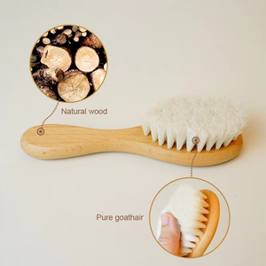 Vente directe d'usine poils de chèvre naturels bébé brosse à cheveux petit bois nouveau-né brosse en bois bébé brosse et peigne ensemble - Product Image 6