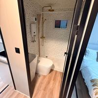 PuTian Mobiles Tiny House mit 2 Schlafzimmern, Faltbares Vorgefertigtes Haus, 20ft 40ft Luxuriöses Erweiterbares Containerhaus