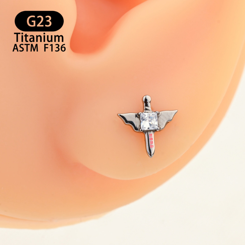 Titane incrusté de zircon