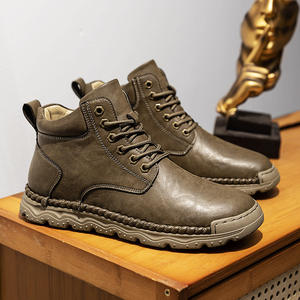 L'usine propose la vente en gros de bottes de neige western en cuir véritable, fabriquées à la main, qui sont chaudes, confortables et respirantes. - Product Image 6