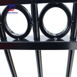 Clôture en acier pour <span class=keywords><strong>terrasse</strong></span>, <span class=keywords><strong>design</strong></span> décoratif, panneau tubulaire en fer forgé avec anneau, 2400 x 1200 mm - Product Image 2